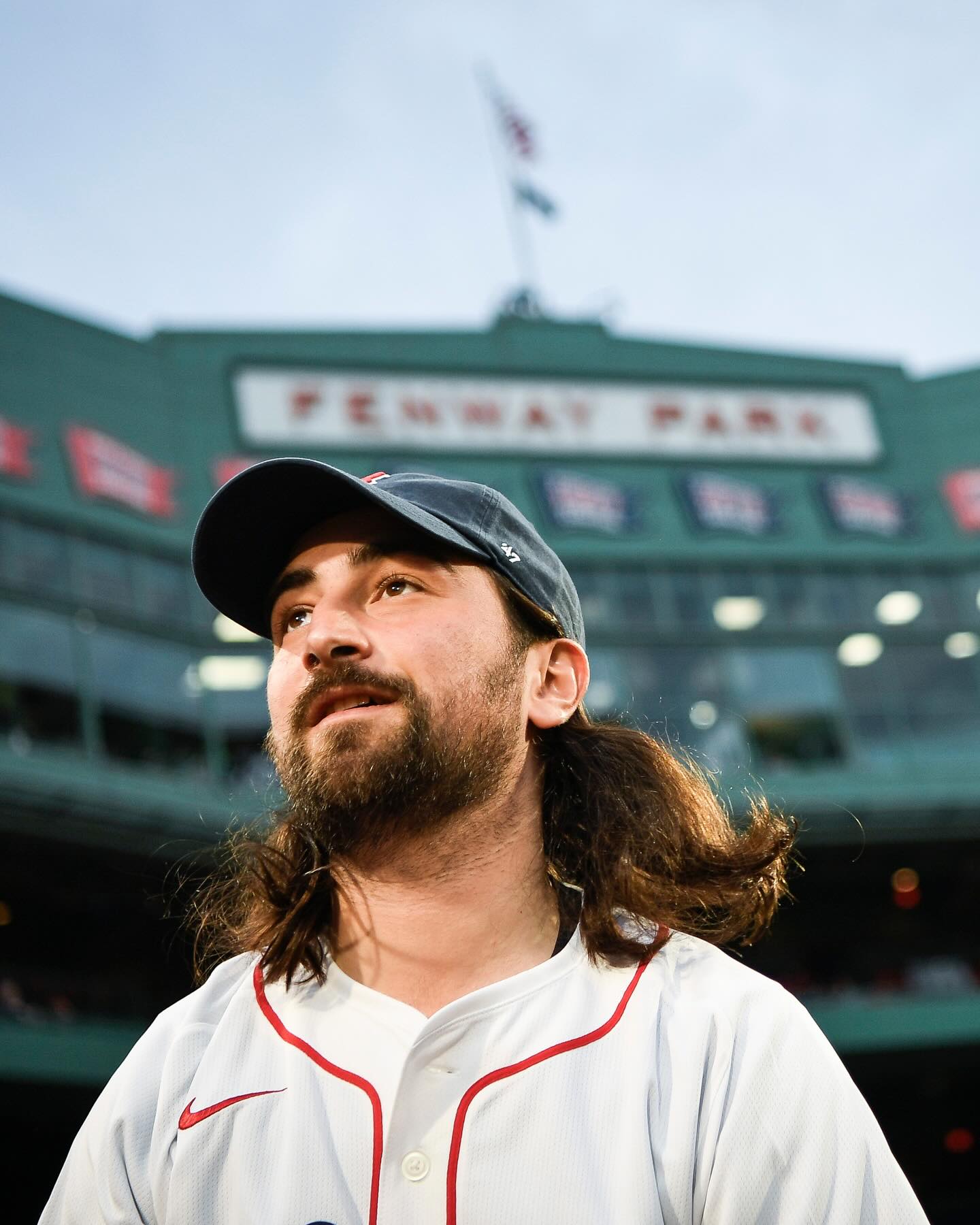 Happy Noah Kahan day to all who celebrate 🐞