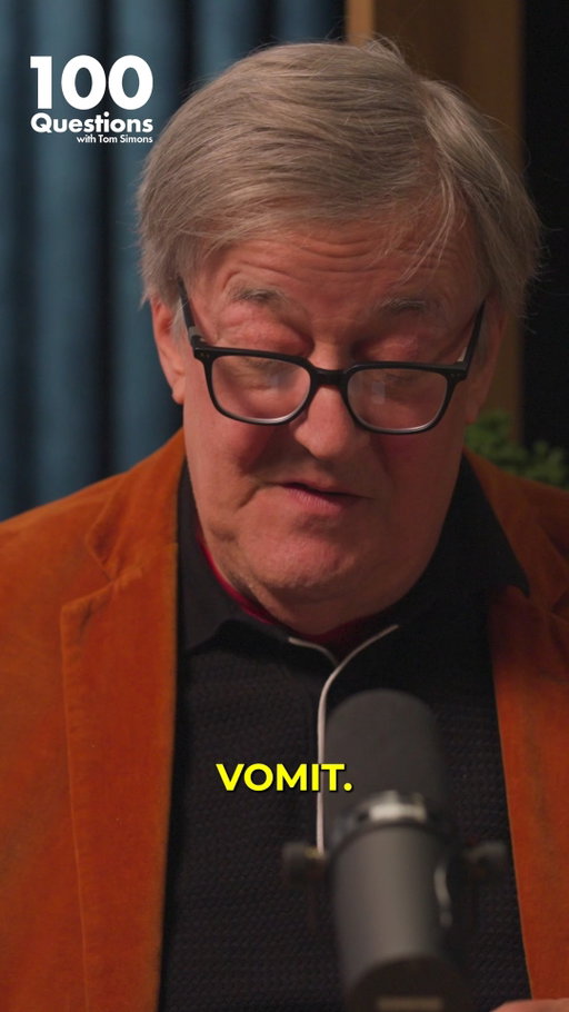 Stephen shows Tommy his "things he hates" list 

#stephenfry #100questions #tommyinnit @tommyinnit