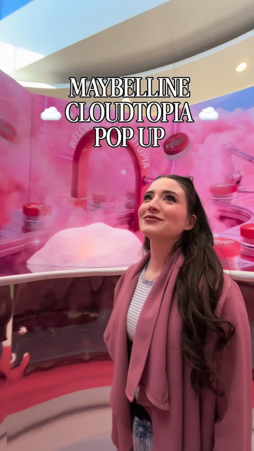 This weekend only at @cfcarrefour ☁️✨ Thank you so much for having me @macintyrecom 

Discover the New Maybelline Cloudtopia Blush, you’re chance to test them and have fun! And win prizes 💖 

#newmakeup #maybellinenewyork #creamblush #grwmmakeup #makeupreview