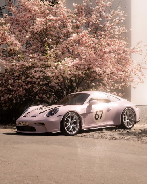 Parked in pastel.
📸 @skrzynski.jpg #PorscheMoment