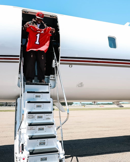 Rueben Bain Jr. has LANDED ✈️