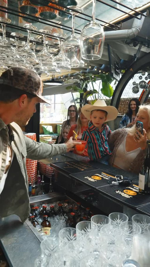 One kiddie cocktail coming up!