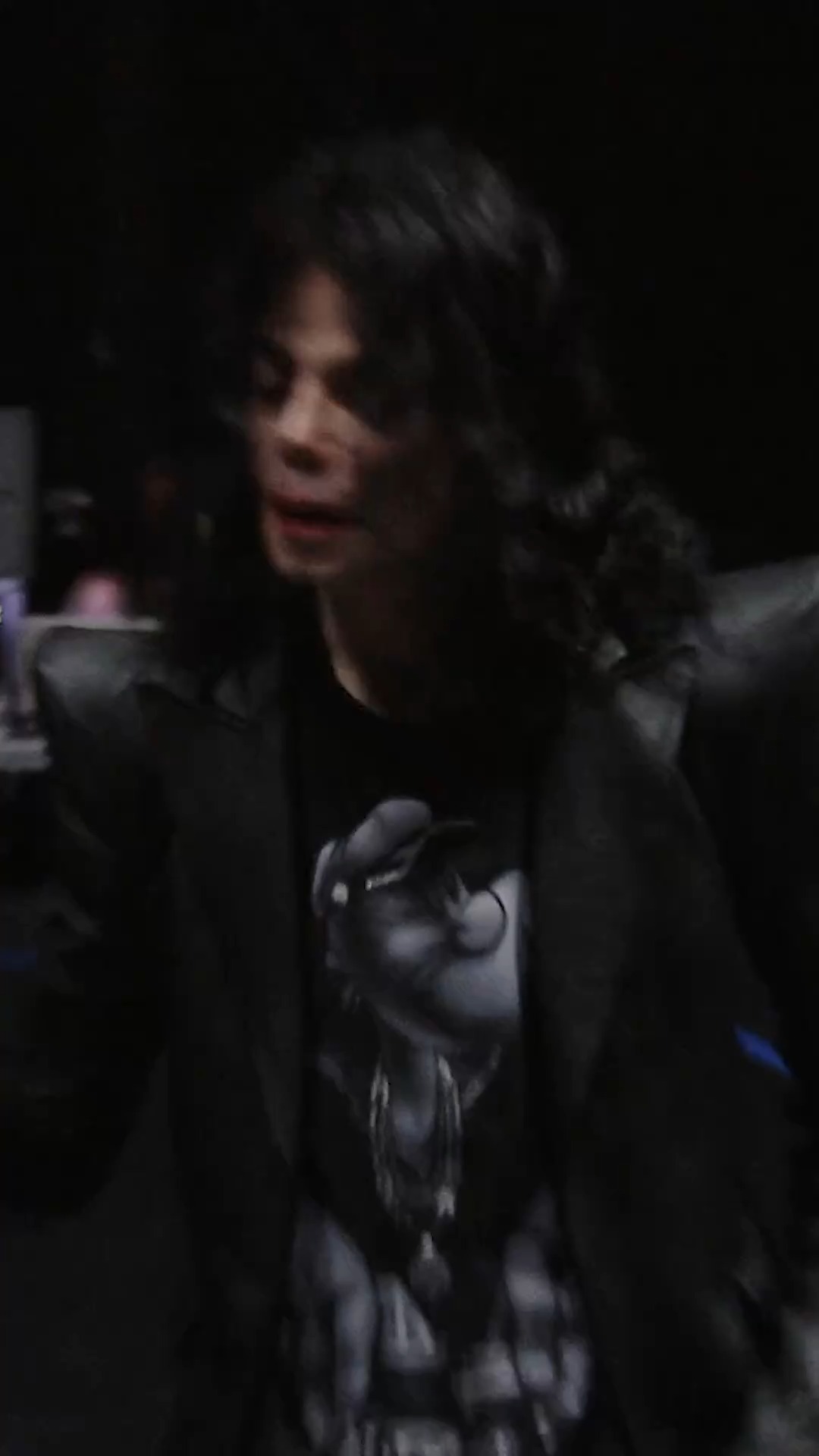 let the music simmer

🎥: watch Michael Jackson's This Is It free on tubi