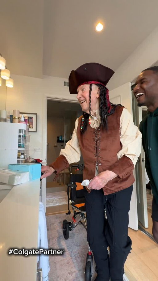 #ad #ColgatePartner

For a while, I lost my smile.
Life didn’t go the way I planned, and I went through one of the hardest seasons I’ve ever faced. But even then, I chose to keep showing up with kindness.
Frank came into my life during that time, and one small act of kindness changed everything for me.
Today, I remind myself that my smile is my strength, no matter what I’m going through.
If you’re going through something difficult right now, just know the storm doesn’t last forever.

Your smile is your strength.

Reconnect with the resilience in your smile with @colgateus . They’ve partnered with Calm to provide one month of free access to the Calm app, where you can discover custom meditations designed to help you find the strength in your smile. Comment ‘COLGATE’ and I’ll send you the link for your Calm app trial