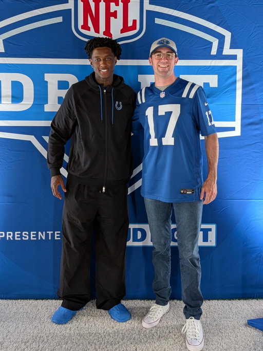 Got a quick trip up to Indy before Talladega. Never too early to get excited about football season. All we did was get our 1st round pick earlier than everyone else 🧠📈

Good luck to Sauce and the whole team in 2026. Thanks to the Colts for having us out 🤘🏻