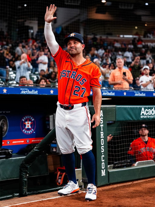 Honoring our 🐐. 

Congratulations to Tuve on 2,000 career games!