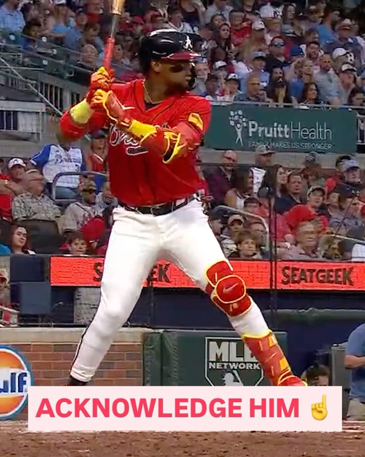 ☝️

Ronald @AcunaJr13 hitting Roman Reigns’ Tribal Chief pose 👀