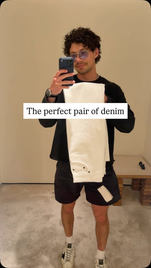 I found myself a hidden gem. Not often do you find a pair of denim that fits like this off the rack.
#mensfashion #mensstyle #mensjeans #fashionfinds