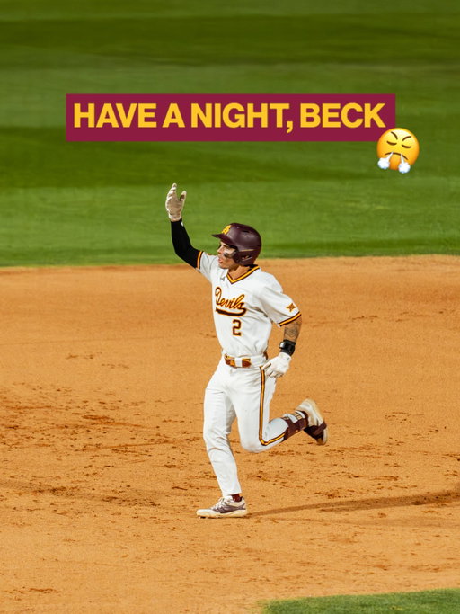 Two-homer night for BZ!!! 😤

#ForksUp /// #Onward