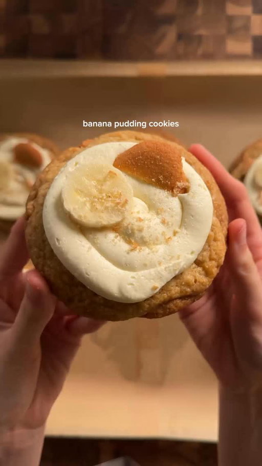 banana pudding cookies with banana pudding buttercream
cookie:
1 cup (226g) unsalted butter, super soft
3/4 cup packed (170g) light brown sugar
1/3 cup (60g) white sugar
2 eggs
1/3 cup (70–80g) super mashed banana
2 tsp (8g) vanilla
2 1/3 cups (290g) ap flour
1 box (3.4oz) instant banana pudding mix
2 tbsp (16g) milk powder
3/4 tsp (4g) salt
3/4 tsp (4g) baking soda
1/2 tsp (2g) baking powder
3/4 cup (150g) white chocolate
20 ish Nilla wafers, roughly crushed
*open pudding mix and set aside 2-3 tbsp worth for the buttercream. cream together the butter and sugars, then add in the mashed banana, then the eggs and vanilla. in another bowl, whisk together the flour, pudding mix, milk powder, salt, baking soda, and baking powder. add the dry to the wet and mix gently. add in the chocolate and nilla wafers. scoop and set in the fridge at least an hour. bake at 350 for 12-14 min (time will vary). let cool completely. 

buttercream:
1/2 cup (113g) unsalted butter, soft
1 1/2 cups (180–200g) powdered sugar
2–3 tbsp (20–25g) instant banana pudding mix
1–2 tbsp milk or heavy cream
pinch of salt
+nilla wafers and banana slices for topping
*cream the soft butter until its fluffy, then add in the powdered sugar and the pudding mix. add in salt and heavy cream (to thin if needed). pipe on top of the fully cooled cookies and top with banana slices or chips and nilla!