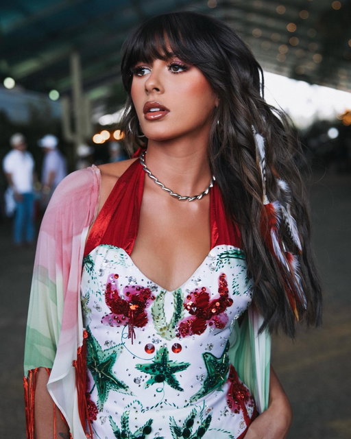 @stagecoach ♥️🌵

📸: @cayleerobillard 
Styling: @stefanicolvin 
Glam: @chrisbearmakeup