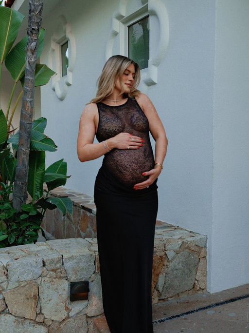 one last dump of the bump 🥹👼🏼🤍✨