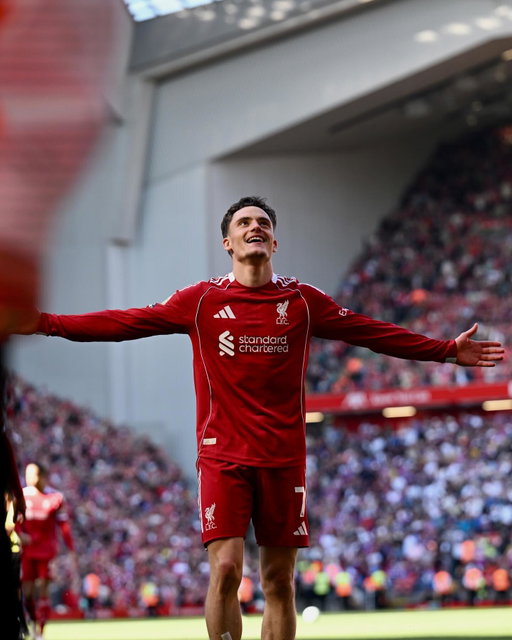 Special afternoon, thank you Anfield! 🫶🏻
@liverpoolfc