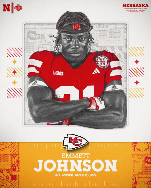 EJ to Arrowhead‼️

With the 21st pick in the 5th round, the @chiefs select @emmettj_ .