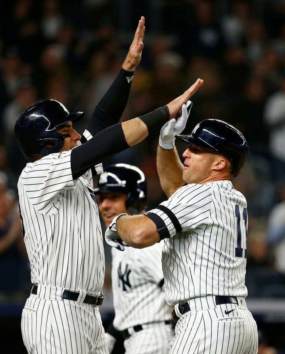 “Let the Gardy Party Begin!”

7 years ago, Brett Gardner hits a go-ahead grand slam, giving the Yankees a 5-3 lead over the Red Sox in the 7th. This marked Gardner’s 100th career home run.