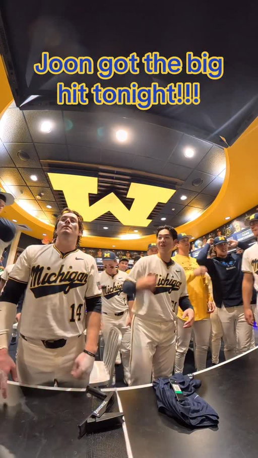 This is what a 9th inning comeback win locker room looks like. 

#michigan #baseball #team #fun #korea