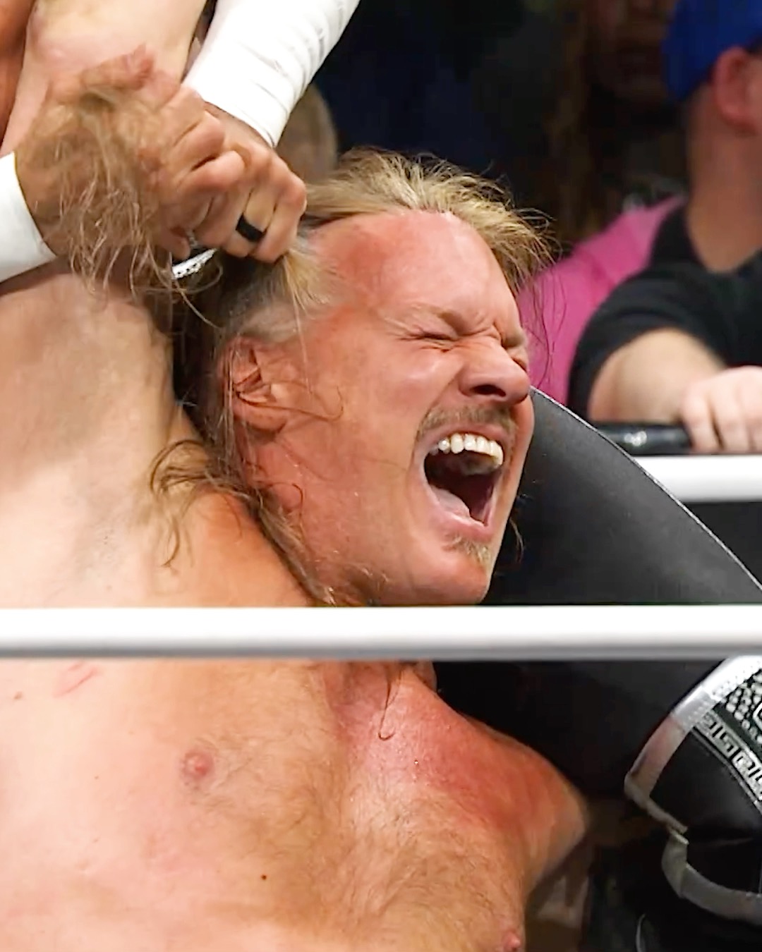 @KingRicochet hates hair so much he pulled @ChrisJerichoFozzy’s 😭

#AEWCollision Playoff Palooza is on NOW on TNT & HBO Max!