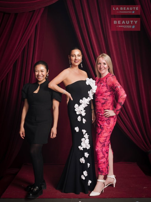 @cafawards does Montreal! 💃 Year after year, it is not lost on me how lucky I am to work alongside @vickymilner6, @ginahumildeevents, @maria_varvarikos and the @zoiagency team on this show. Vicky, the community you have created is overwhelming. And I consider myself incredibly lucky to call you a friend, too. I am so proud of you.

Super fun to step out of our comfort zone and bring CAFA to @lanesramtl. Extra fun to wander the streets of Old Montreal with my travel buddy, and enjoy some quality time with friends who also made the trip from TO.

📷 includes: @bsimkova for Shoppers Beauty, and Sam + @tylerrdasilva_ with @georgepimentel1.

@alyssavolkeventsto