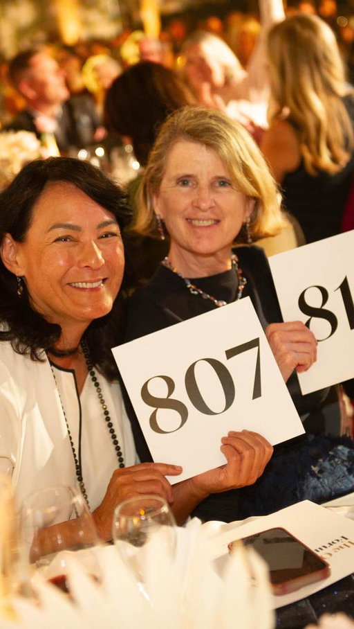 This room was ON FIRE 🔥

A huge thank you to our incredible donors, supporters, and community for bringing your energy, generosity, and passion to The Odlum Brown Forum Pitch Finale last night. You helped make our largest fundraiser of the year an unforgettable success.

Big shoutout to our auctioneer, @fredabouttown, for bringing the energy and keeping the momentum going all night long!

Title Sponsor: @odlumbrown 
Design & Planning: @countdownevents