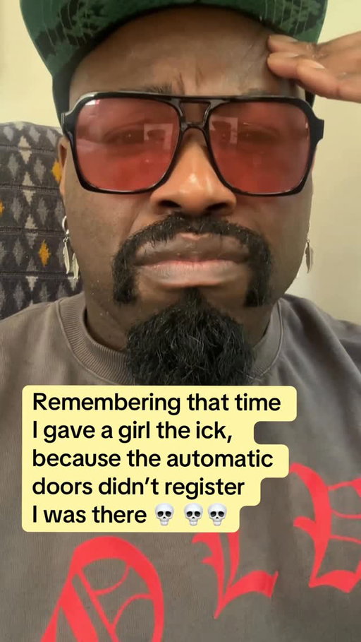 I waved a few times… nothing. She walked into it and it opened instantly 😭 zero aura 🪫
-
-
-
-
-
-
-
-
#darrenharriott #ick #fyp #comedy #auraloss
