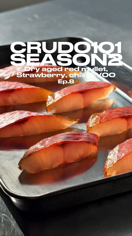 CRUDO101 S2, Ep.8

Dry aged red mullet, strawberry, chil & EVOO 🍓🌶️

RECIPE IN MY NEXT NEWSLETTER, check in bio

Dry aged & torched red mulet served with a simple strawberry & chili vinaigrette, and olive oil 

Track ID 💿: Elia y Elizabeth - Alegria

#crudo #strawberry #redmullet #sashimi #aesthetic