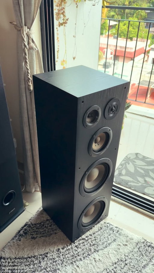 My AV Setup update!
.
Thanks @albinaudio for the incredible job👏👏
.

Thank you Antony chetta @antonysteephen742 for the lead