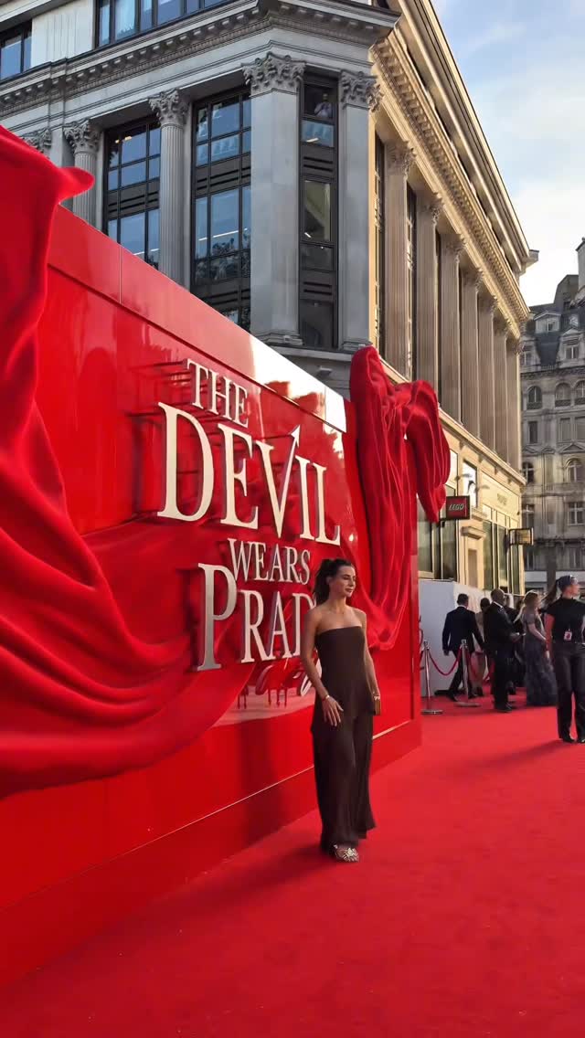 The best time at The Devil Wears Prada 2 Premier with my girl @geesteelx ✨

It’s out this Friday in cinemas! Can’t wait for yous to see it. 💘