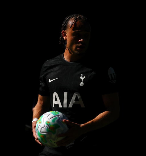 They say life can be cruel and today it feels that way. My season has come to an abrupt end and I’m just trying to process it. Honestly, I’m heartbroken. None of it makes sense.
All I’ve wanted to do is fight for my team and now the ability to do that has been snatched away from me… along with the World Cup. Representing my country this summer…just gone. It’ll take time to find peace with this, but I’ll continue to be the best teammate I can be. I have no doubt that together we’ll win this fight. 
I’ll walk this path now, guided by faith, with strength, with resilience, with belief, as I count down the days to getting back out there.
Be patient with me. TTP. COYS🤍 🧡
