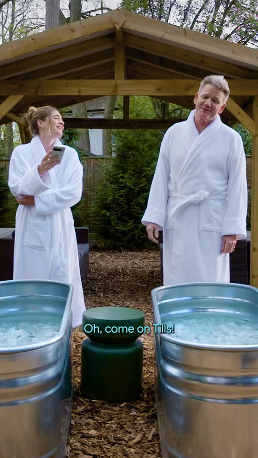Two Ramsays. Two ice baths. Who’s folding first in this @googlegemini ice bath challenge… @tillyramsay or @gordongram? 🥶🥶 AD