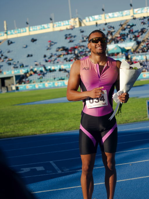 Great to have the winter work show in the season opener, much more to come 🙏🏽

⏭️ @simbineclassiccontinentaltour ⏭️ #WorldRelays

#ADG #SITE 💫

📸: Photos by GreenX @fnbbotswanagoldengrandprix