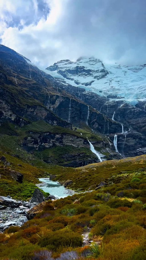 A valley of waterfalls in New Zealand 🇳🇿

A long wet trek into the back country of NZ to explore one of the most beautiful places I have seen in a long time.