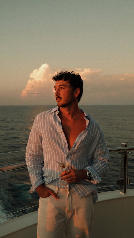 30 seconds with the @ritzcarltonyachtcollection - moments from a week aboard Ilma, sailing the Caribbean and exploring along the way.

#RitzCarltonYachtCollection #RCYCPartner