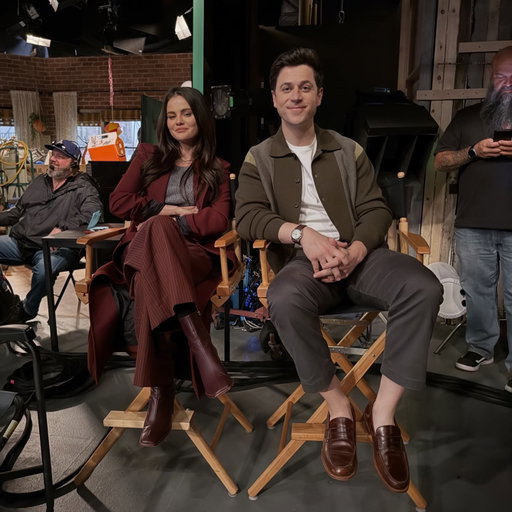 Back at our happy place. Can’t wait for you to see what we have in store for season 3!

#WizardsBeyond #Reunited #ComingSoon
