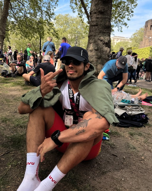 Sometimes in victory you can feel defeat…🥇

It’s been really hard for me to process everything that happened yesterday….

What a special city, running this race made me feel so proud to be from here. 

On one hand I feel so accomplished and on the other such shame & defeat…everything that could’ve went wrong, did. 

Thank you for every ounce of support I received on course but also so many special messages too 🫶🏽

No excuses, many lessons learned & consistency will prevail.