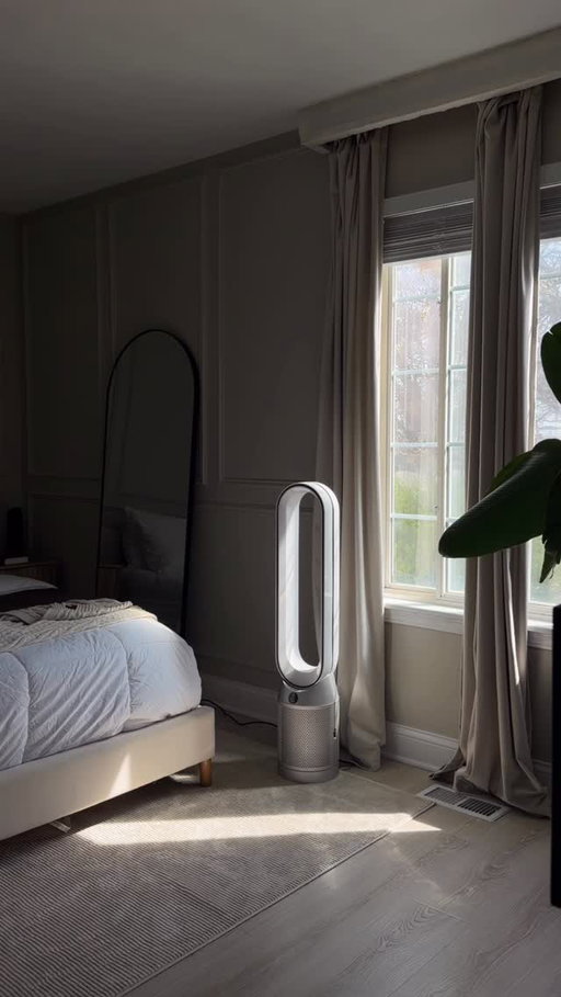 subtle changes make a big difference i guess 
•
•
•
•
#homeimprovements #renovation #bedroomideas #bedroomdesignideas #homerenovation