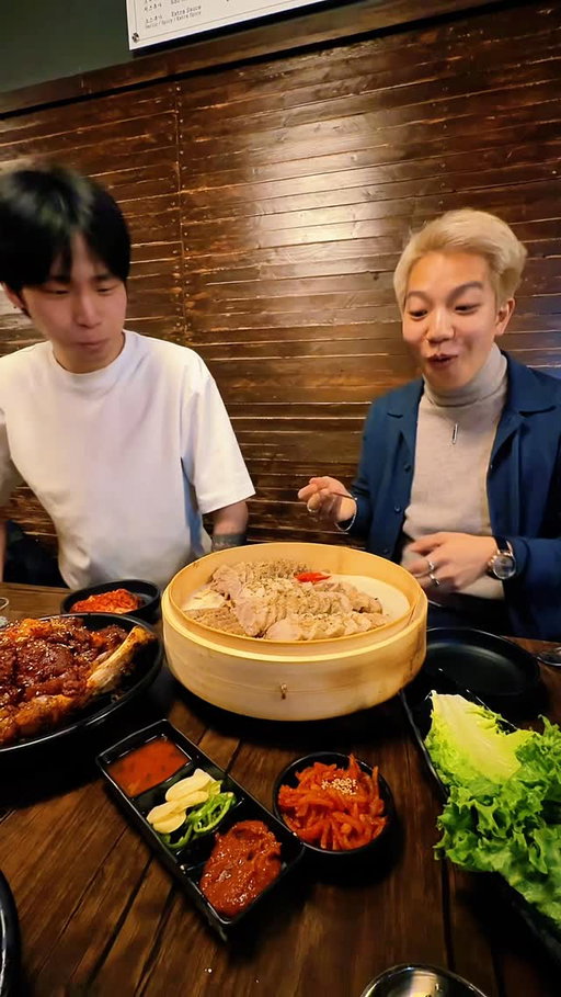 Trying Korean “jokbal” for the first time! 🐷