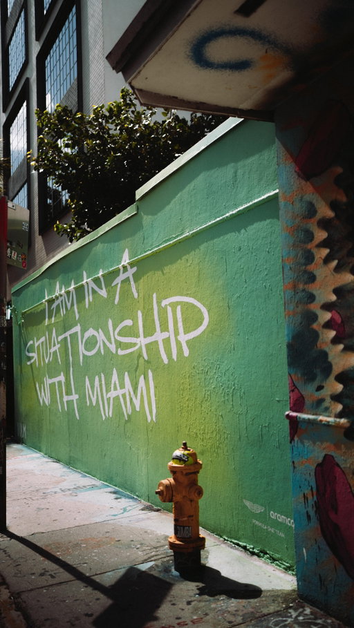I / AM in Miami.
 
From social to the streets of the 305.