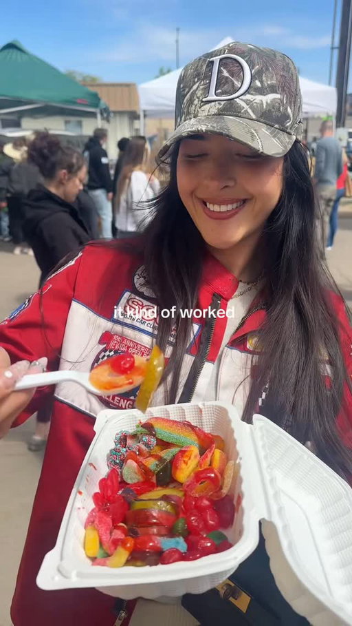 PICKLE FESTIVAL IN COLORADO 🥒 

if you love pickles this should be on your calendar for next year 👏 

Thank you @raynakingdenver for always telling the people of Colorado all the fun things to do on the weekends 🙂‍↕️

#colorado