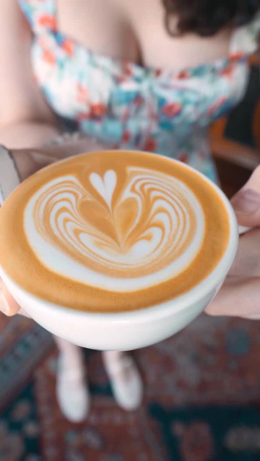 I make myself the best coffee 🤷🏻‍♀️
 sorry local cafe I’m covered