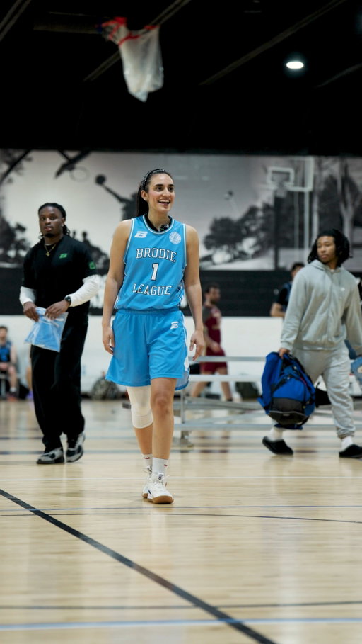 Tyler Hansbrough Elite x @samreettdhaliwal mic’d up 🎤 Brodie fits right in! 😤