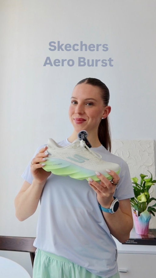 first impressions of the Skechers Aero Burst

really soft underfoot, stable through the stride, and you can feel the energy return when you start moving a bit quicker!

#SkechersPartner #SkechersAeroBurst #ad
