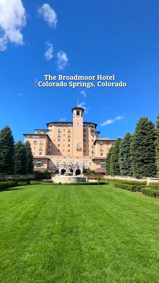 There’s a reason The Broadmoor is the world’s longest running Forbes Five-Star hotel. ✨

Tag who you want to experience this stay with!