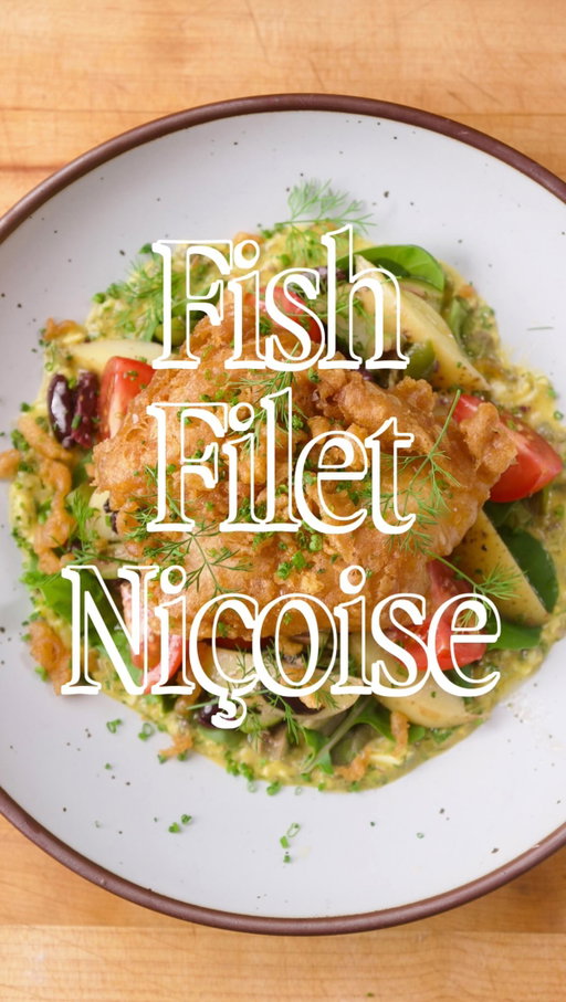 Niçoise salads are one of my go-to orders when I happen upon a good French bistro, but I’ve always wanted to combine a fish-n-chips flare into the idea since they have a lot of overlapping flavors. The sauce Gribiche has to be the king of “tartare” dressings IMO.

Recipes update on my substack newsletter every Saturday - link in bio 🔝