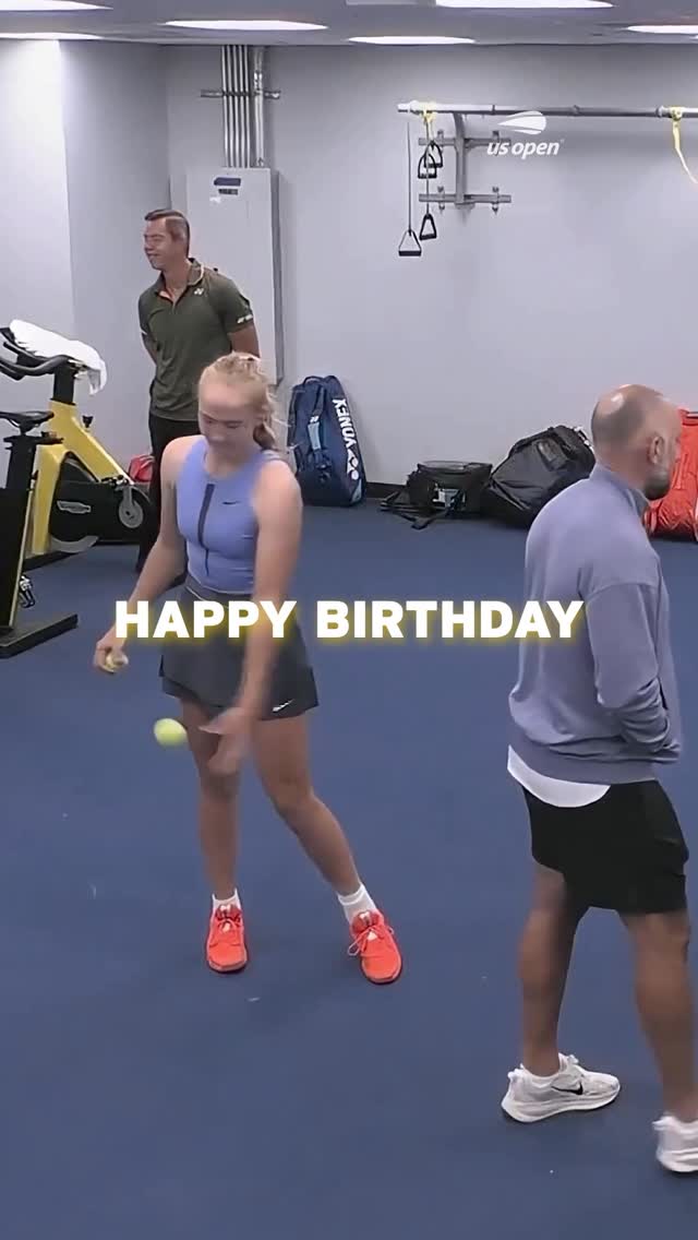 Mirra is the moment! 🤩

Happy birthday, @_mirraandreeva_! Hope your day is as fun as this warm up!