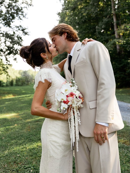 Surpriseeee! We said “I do” for the first time 8/16/25 🦢 We decided to get legally married before our Italian wedding celebration in a couple months and it was the best decision ever. Praise God!!!