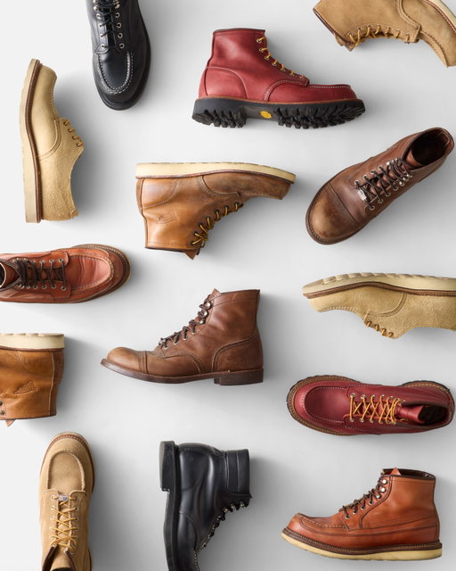 PRIVATE COLLECTION —

Handerson’s Red Wing collection started in 2010 and has grown to 14 pairs. His oldest pair, style 875, has traveled with him across Brazil, New York and his home state of California. But through years of wear, roughout leather has become his favorite: rugged, durable, and full of character, as he puts it. It wears beautifully and develops a unique patina over time.

Swipe for a look at his collection.

—
Featuring styles 8079, 8133, 9851, 8209, 8111, 875, 8850
#RedWingHeritage