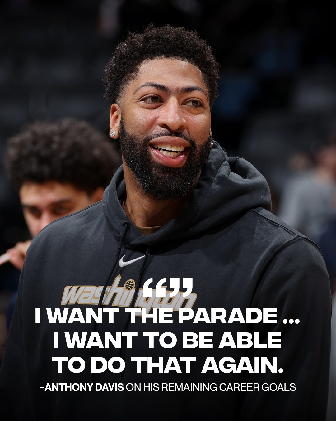 Anthony Davis recently chopped it up on "Glass Half Full," telling Craig Melton that winning another NBA championship is on his list of career goals. Chat, does someone need to remind AD that he was traded to Washington??⁣
⁣
(Photos via @GettyImages)