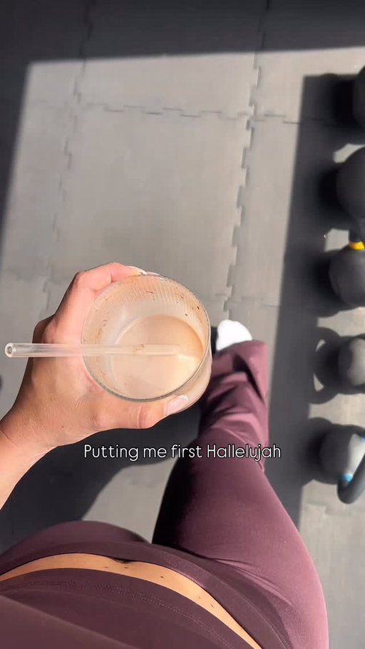 Cheers to prioritising yourself 🥂
I’m bringing back my spark, you just wait 😌😤
High protein, earlier bedtime, clean food, no skipping meals, movement everyday, less phone, more me time and quality time with my family ✨I’m locking in. 
Ad: And I found my new morning drink!! - since I don’t drink coffee or energy drinks - hot protein chocolate 😮‍💨🙏🏼 21g of protein! Mix in full fat milk, heat it up quickly and you have liquid Nutella 🤤 live now @womensbestwellness