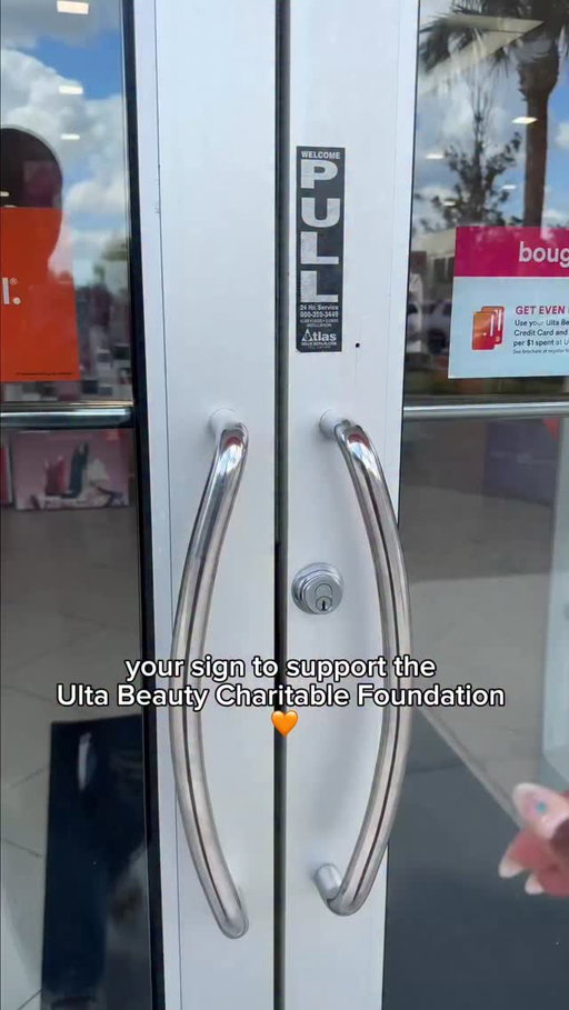 Beauty with purpose ✨ Giving back through the Ulta Beauty Charitable Foundation 🧡

🎥: @kail4yn