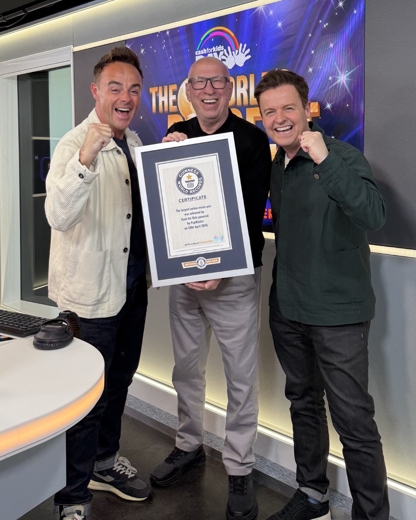 We’ve officially set the Guinness World Record for the World’s Biggest Music Quiz powered by PopMaster 🎶 🌍 

Thank you to everyone who tuned in, donated and got involved today. 

Also a HUGE thank you to our incredible hosts @antanddec 🏆